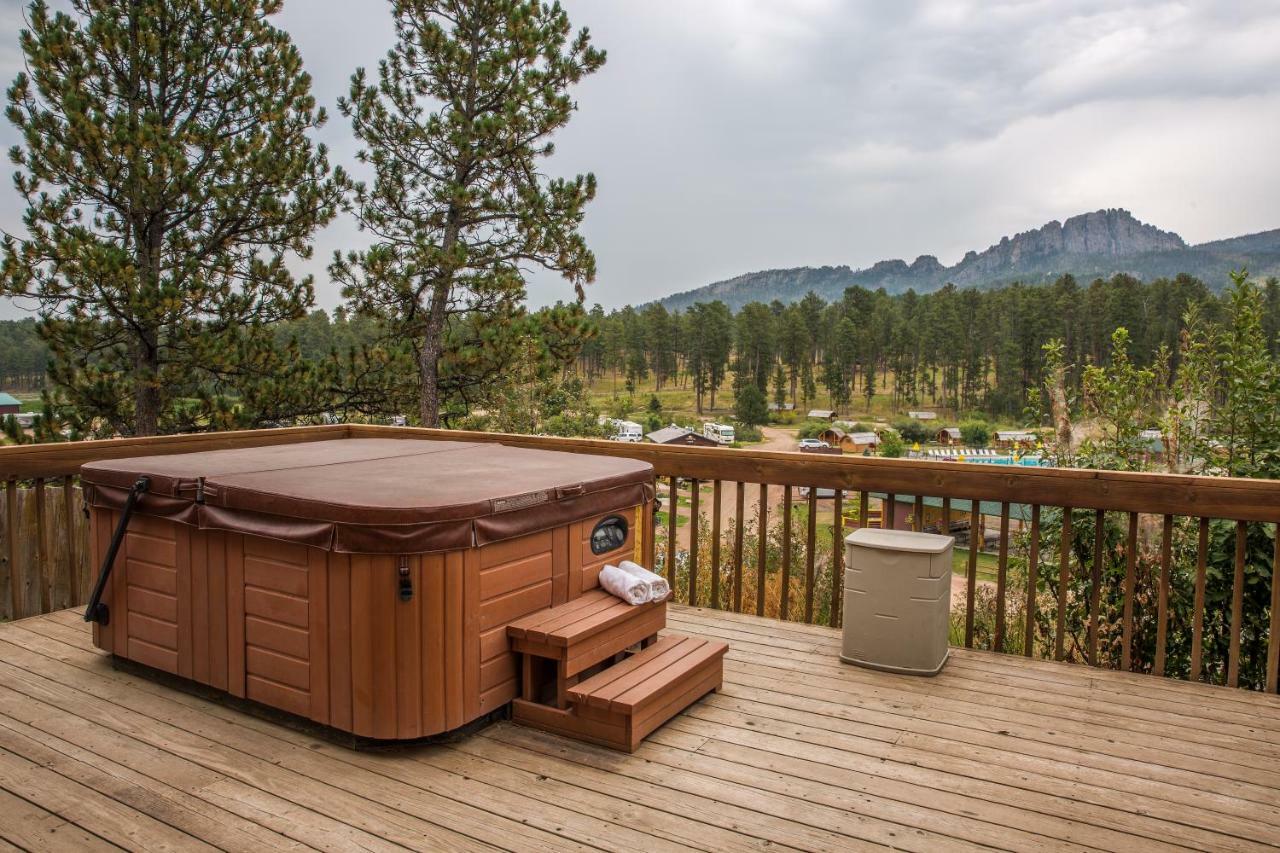 Lodge At Palmer Gulch Hill City Exterior foto