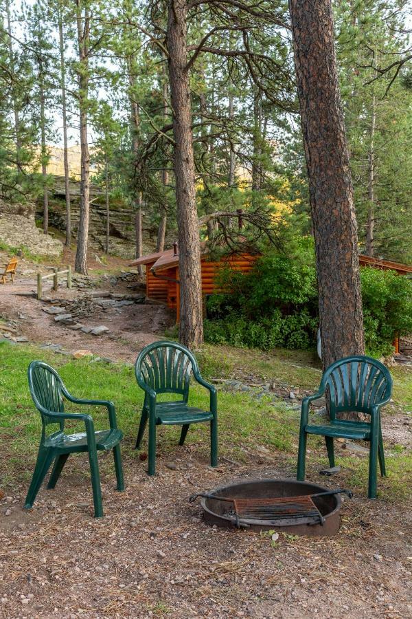 Lodge At Palmer Gulch Hill City Exterior foto